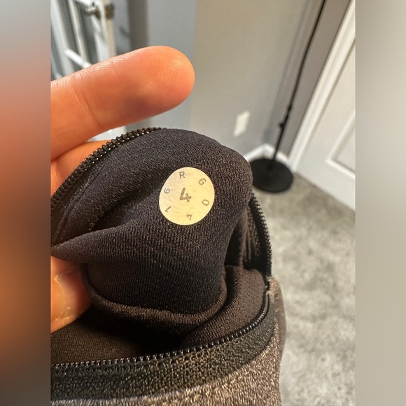 Lululemon Pace Rival Crop Heathered Black/Heathered Slate - Picture 15 of 16